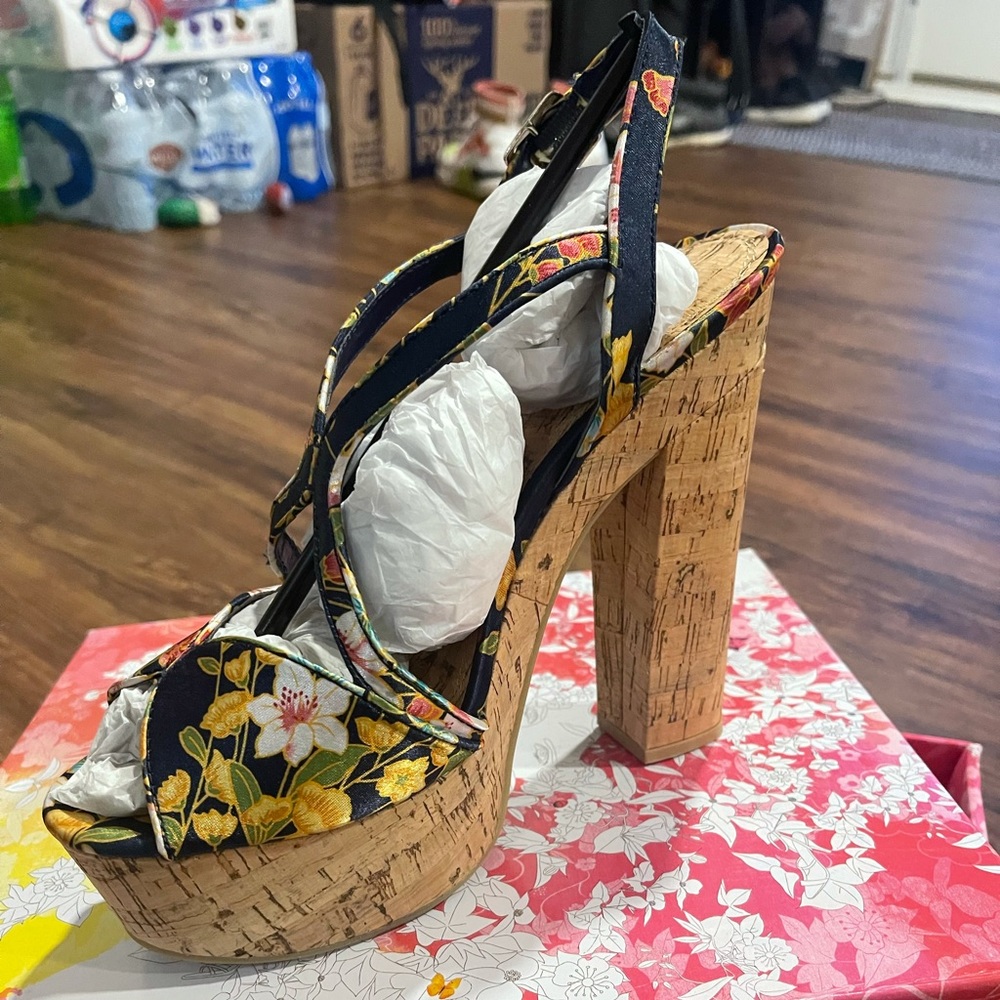 Navy with flowers heeled shoes